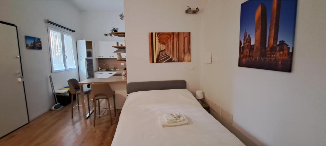 Piazza La Veneta New Very Close To The Center University And Hsorsola Bologna Exterior photo